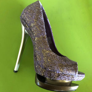 H by Halston Heels, size 6.5B